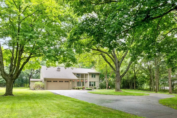 $549,000 | W857 Summit Court, Green Lake, WI 54941