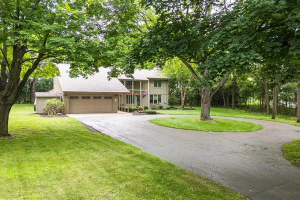 $549,000 | W857 Summit Court, Green Lake, WI 54941