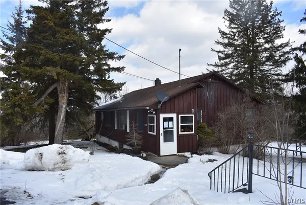 $279,900 | 3024 Highway 215, Cortlandville, NY 13045