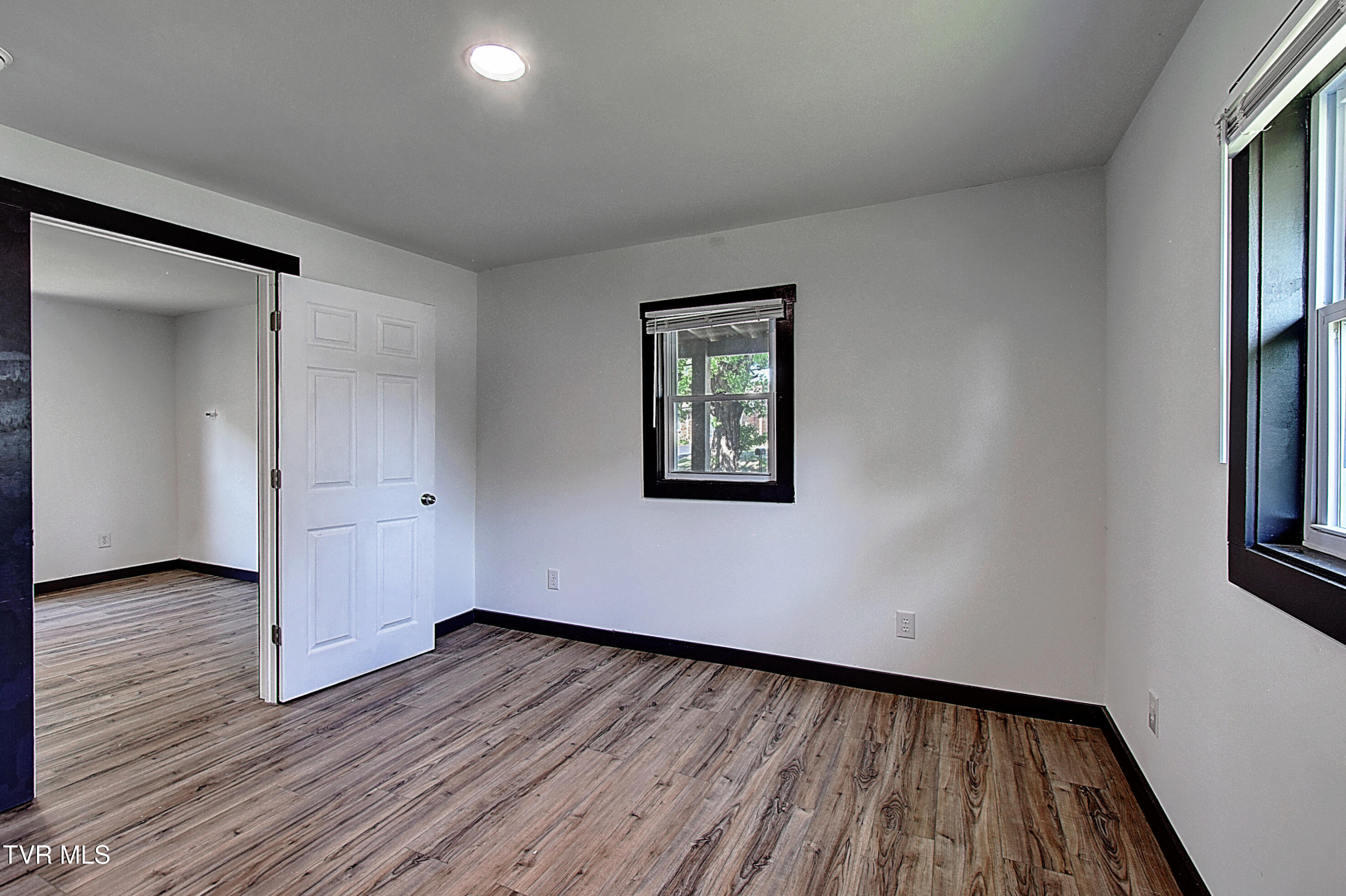 124 Fairridge Road Johnson City, TN 37604 - Photo 26 of 38 25