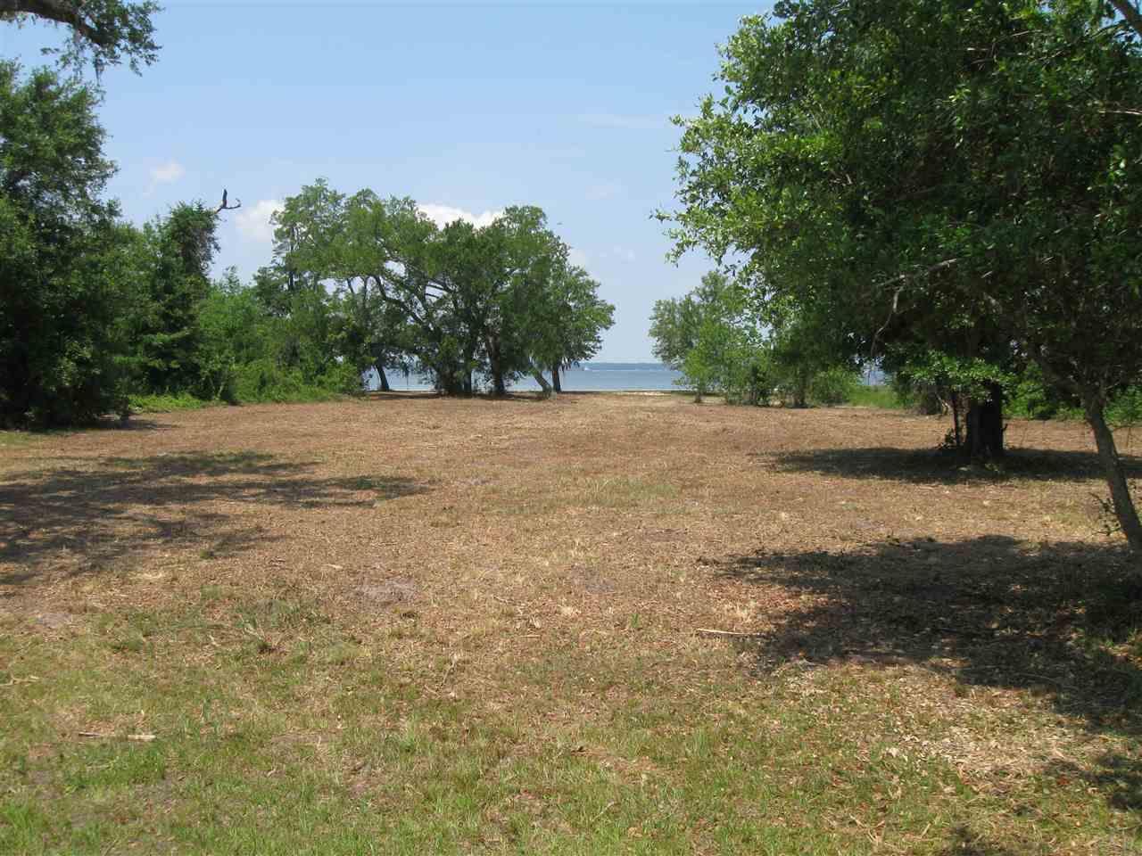 351 Garcon Point Road Milton, FL 32583 - Photo 3 of 9 Gallery Image 3