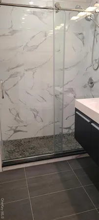 $2,700 | 61-25 218th Street | Oakland Gardens