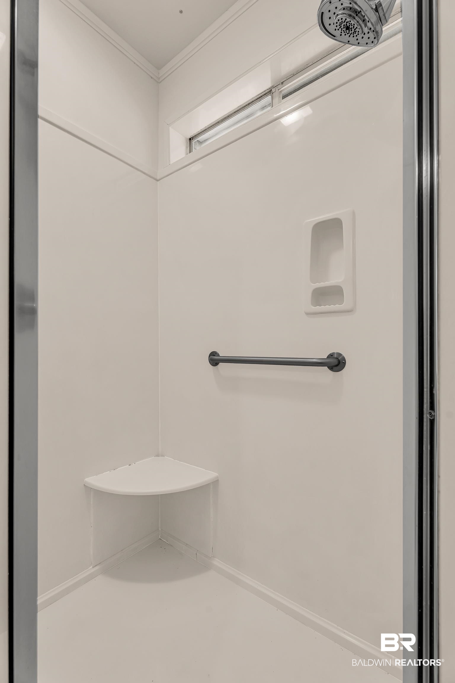 9530 Pilgrim Drive Elberta, AL 36530 - Photo 10 of 61 Bathroom featuring ornamental molding and a shower