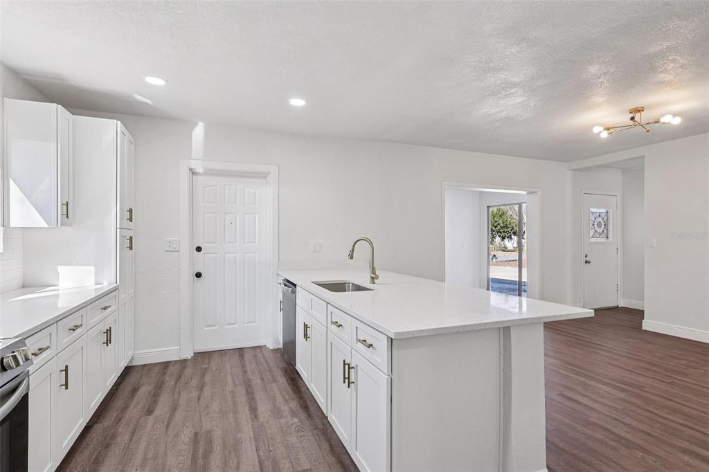 6709 Hill Top Road Orlando, FL 32810 - Photo 22 of 41