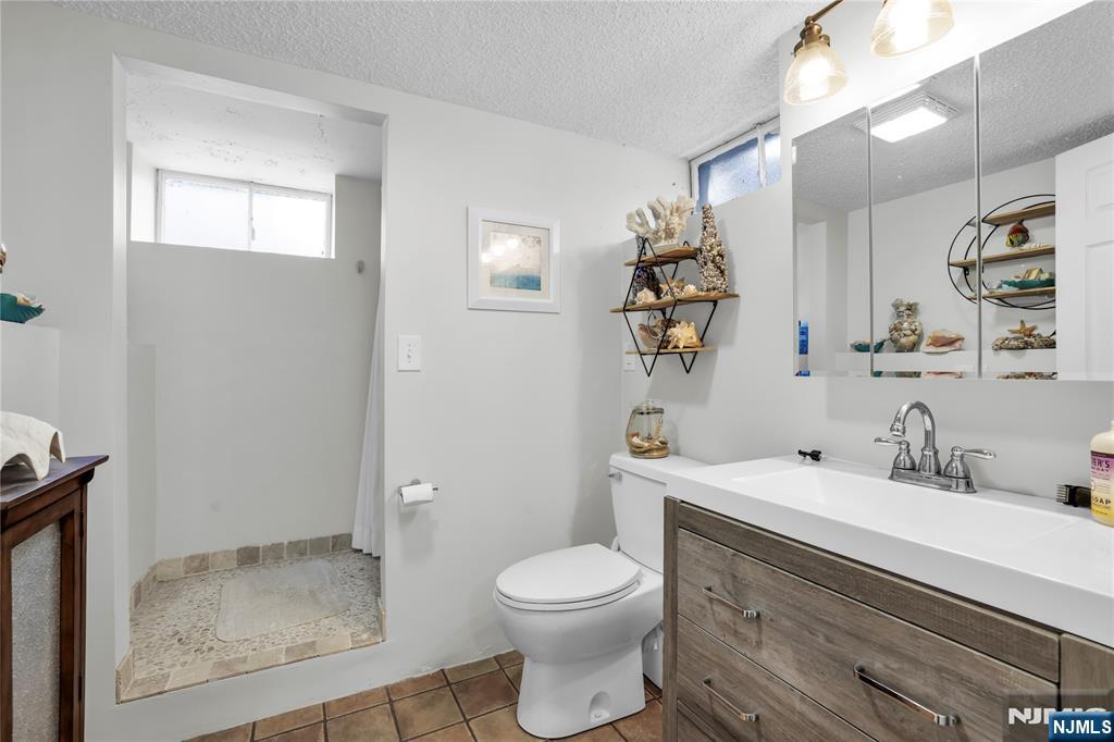 298 Boulevard Pompton Plains, NJ 07444 - Photo 28 of 36