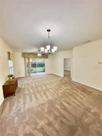 $2,400 | 10222 Devonshire Lake Drive, Tampa, FL 33647