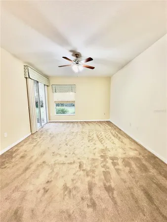 $2,400 | 10222 Devonshire Lake Drive, Tampa, FL 33647