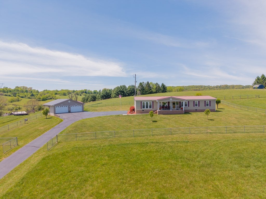 3705 Major Grahams Road Max Meadows, VA 24360 - Photo 79 of 104 Gallery Image 79