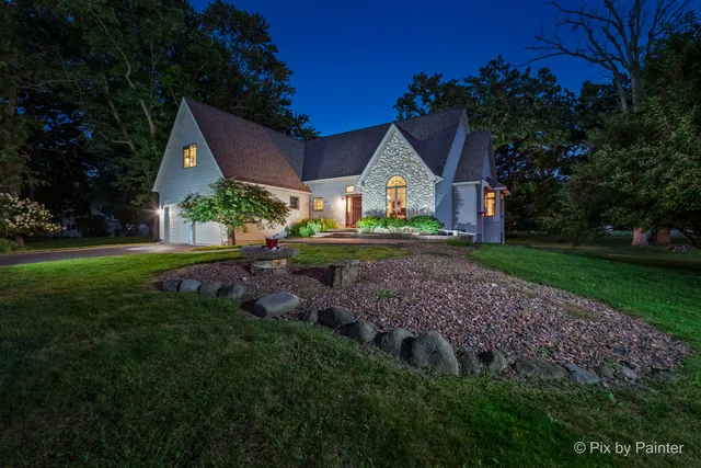 $489,000 | 1901 River Terrace Drive, Johnsburg, IL 60051