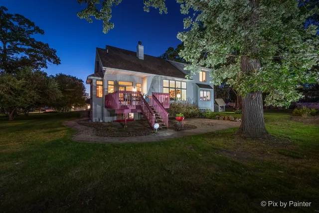 $489,000 | 1901 River Terrace Drive, Johnsburg, IL 60051