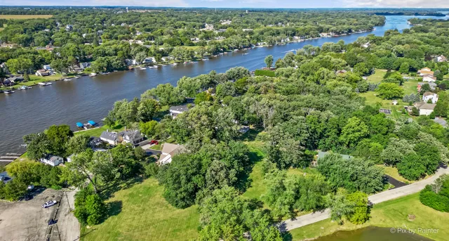 $489,000 | 1901 River Terrace Drive, Johnsburg, IL 60051