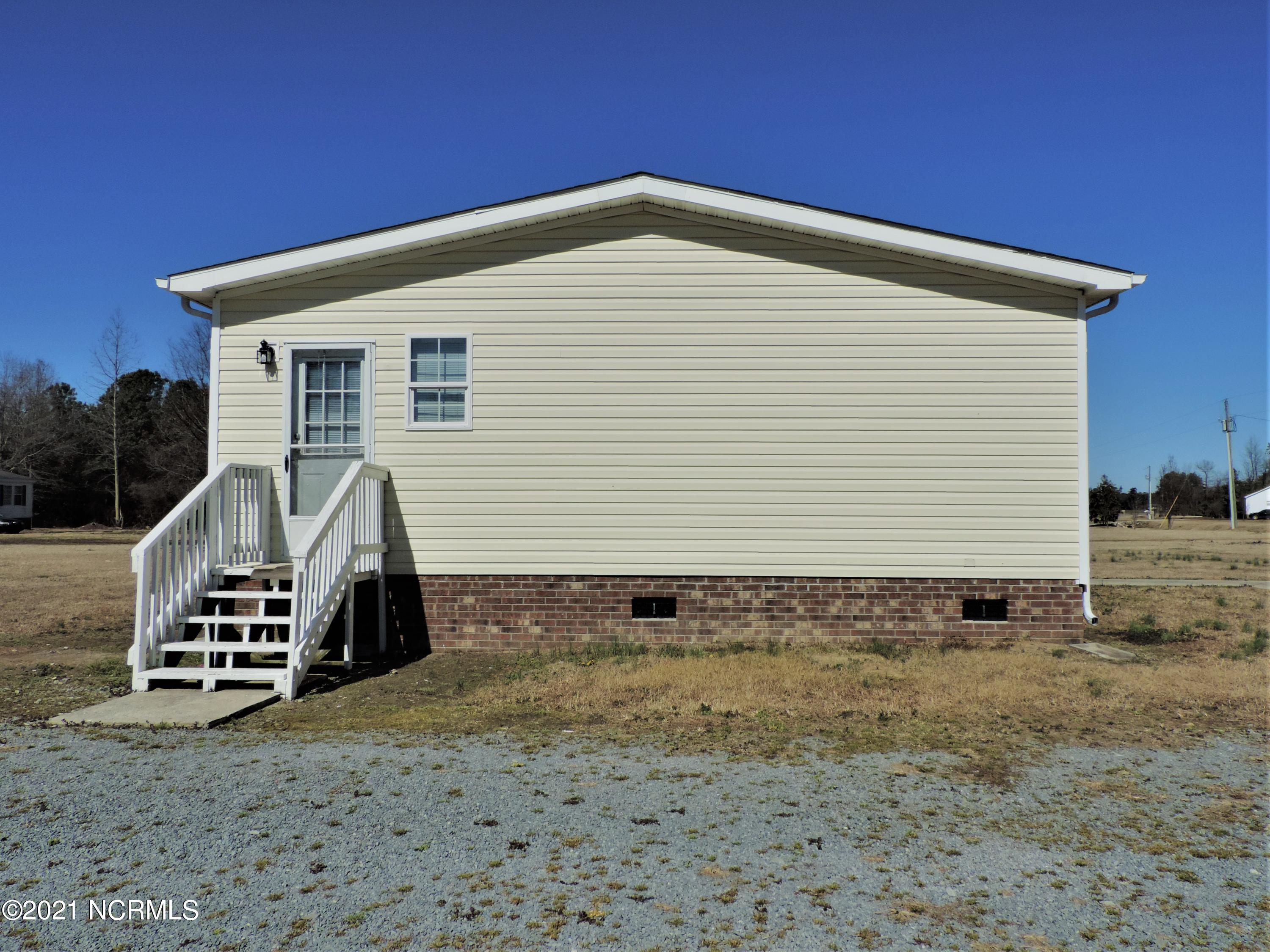 1686 Honeycutt Road Clinton, NC 28328 - Photo 29 of 33 DSCN5634
