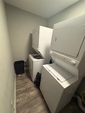 $1,350 | 198 Court Street, Unit 1, Binghamton, NY 13901