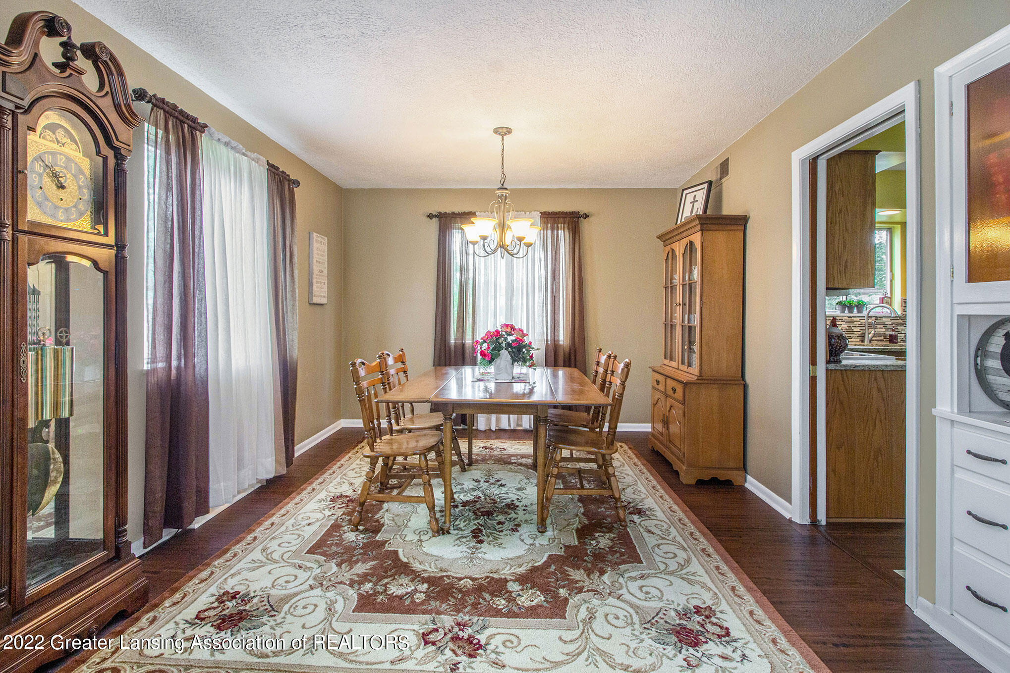 3226 Rice Court Lansing, MI 48911 - Photo 8 of 29 Dining Room