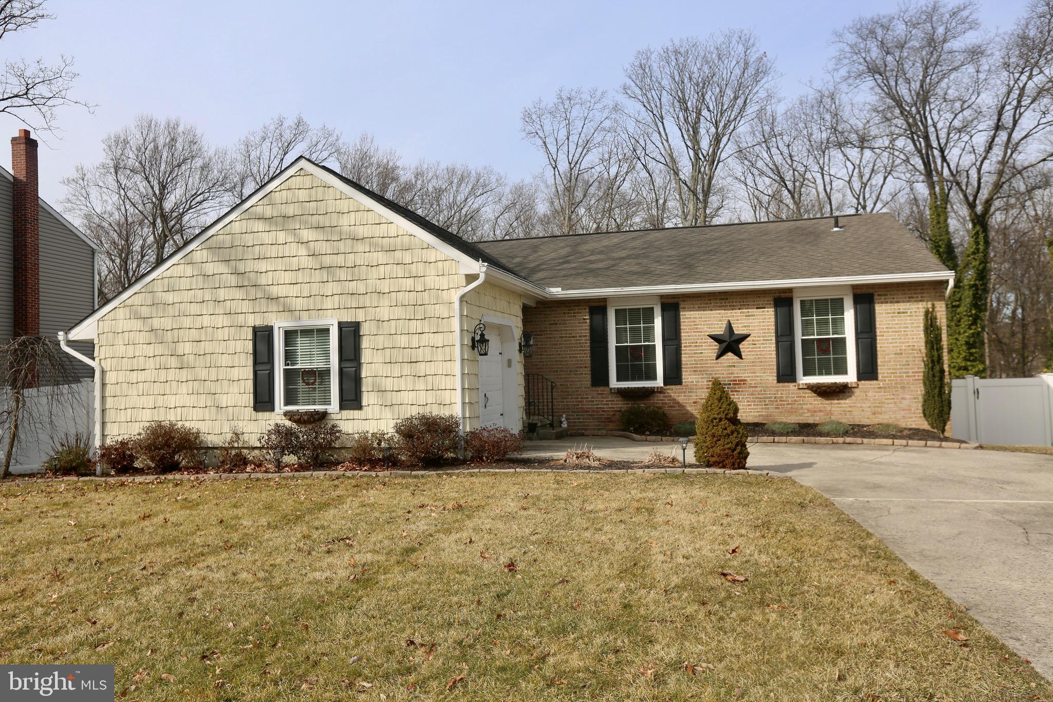 33 Pembrook Road Turnersville, NJ 08012 - Photo 2 of 43 a front view of house with yard