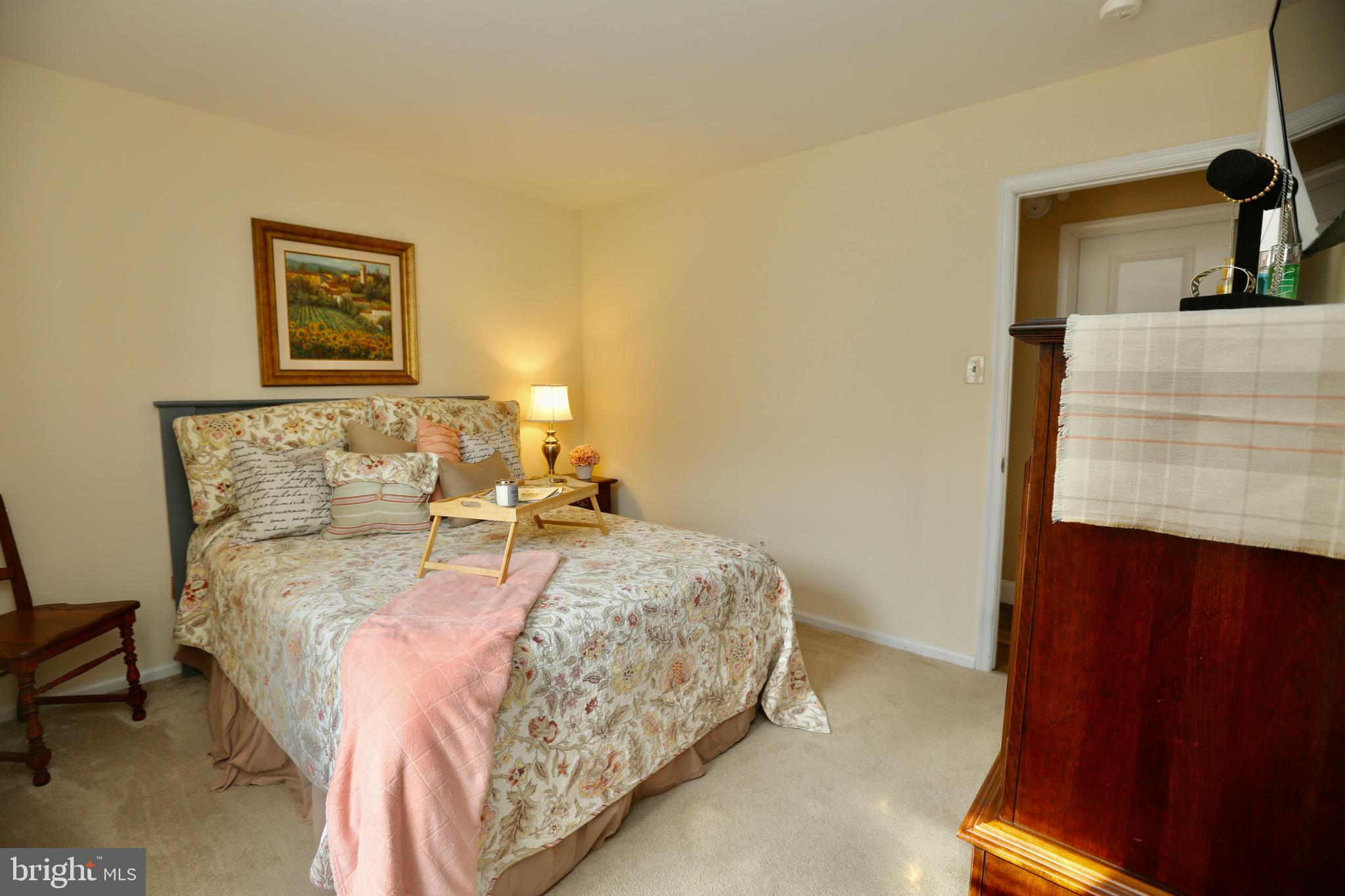 33 Pembrook Road Turnersville, NJ 08012 - Photo 21 of 43 a bedroom with a bed and wall painting