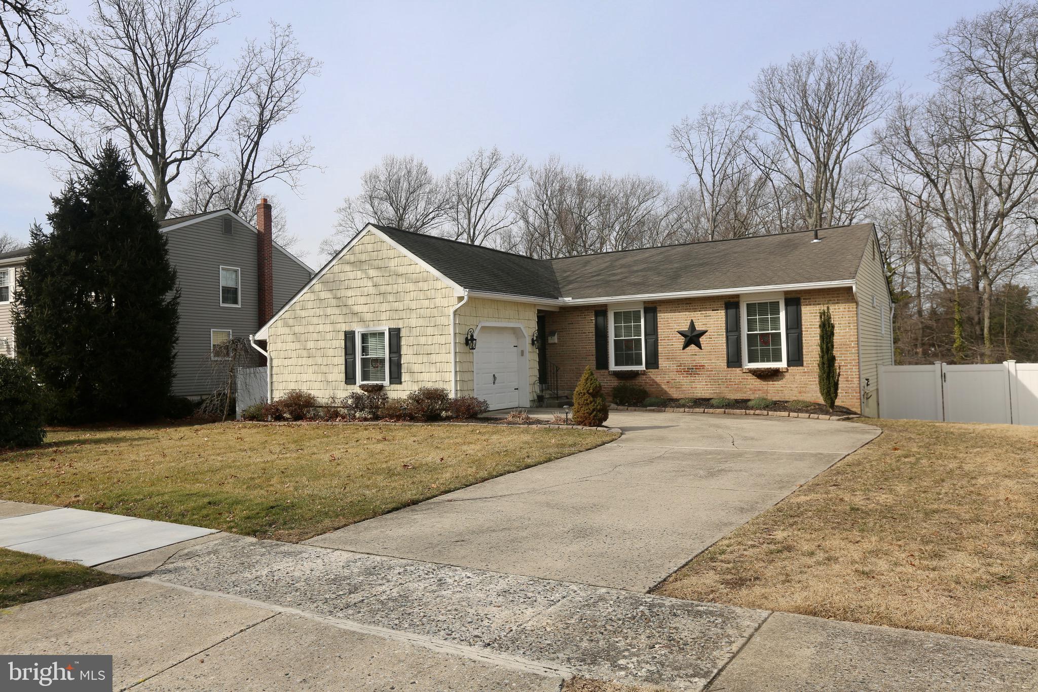 33 Pembrook Road Turnersville, NJ 08012 - Photo 3 of 43 a view of a house with a yard and large tree