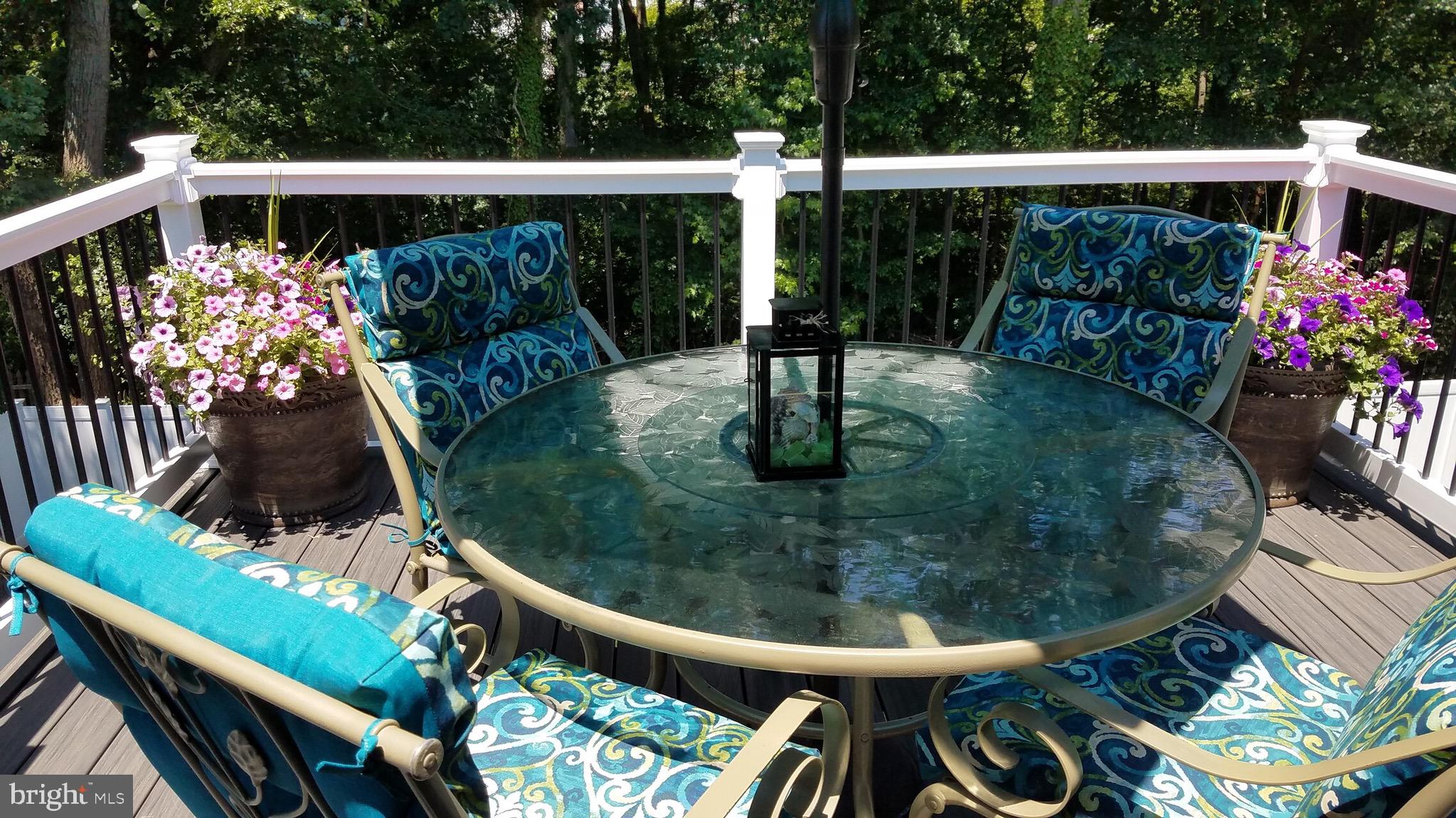 33 Pembrook Road Turnersville, NJ 08012 - Photo 40 of 43 a view of a chair and tables