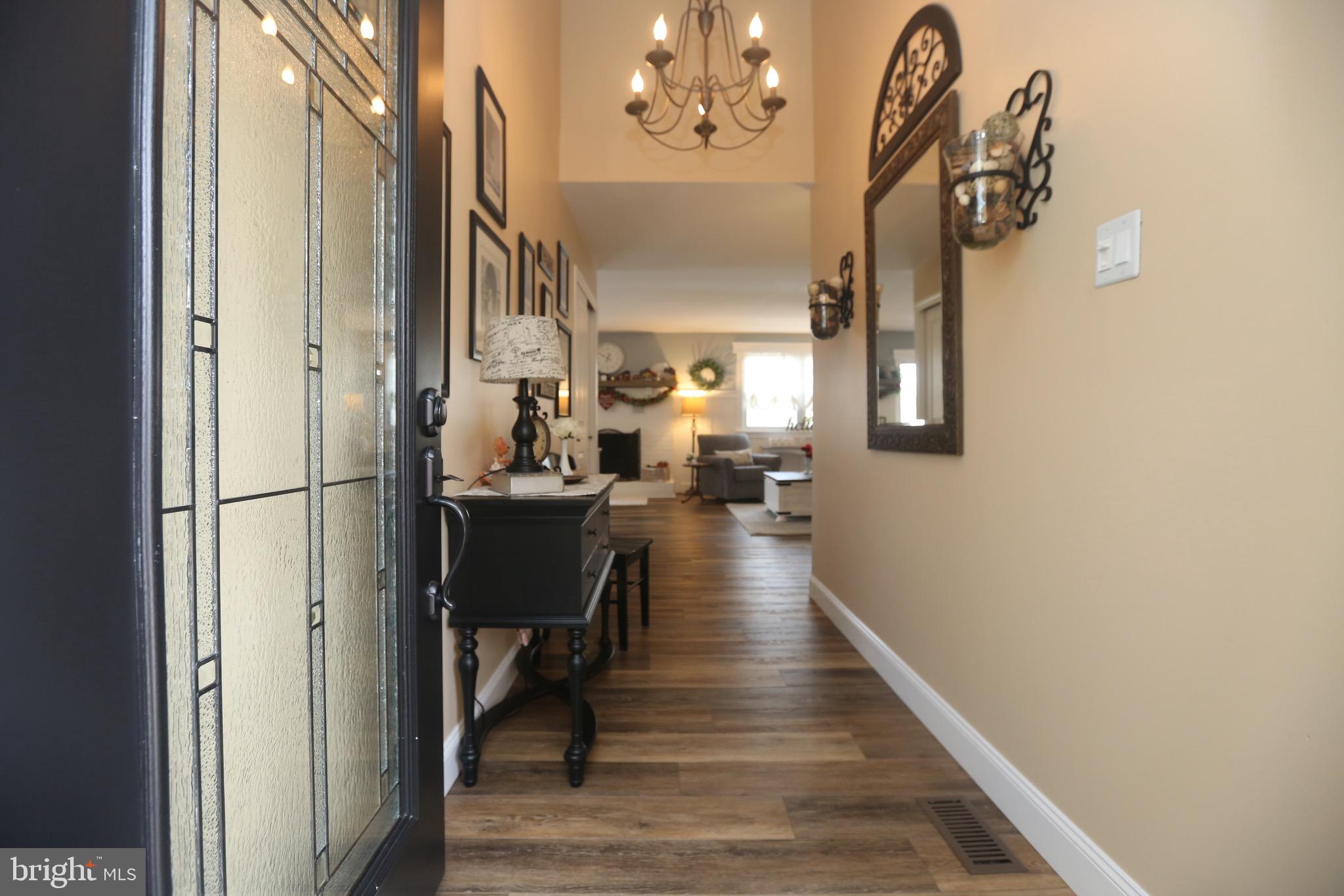 33 Pembrook Road Turnersville, NJ 08012 - Photo 4 of 43 a view of a hallway with seating area