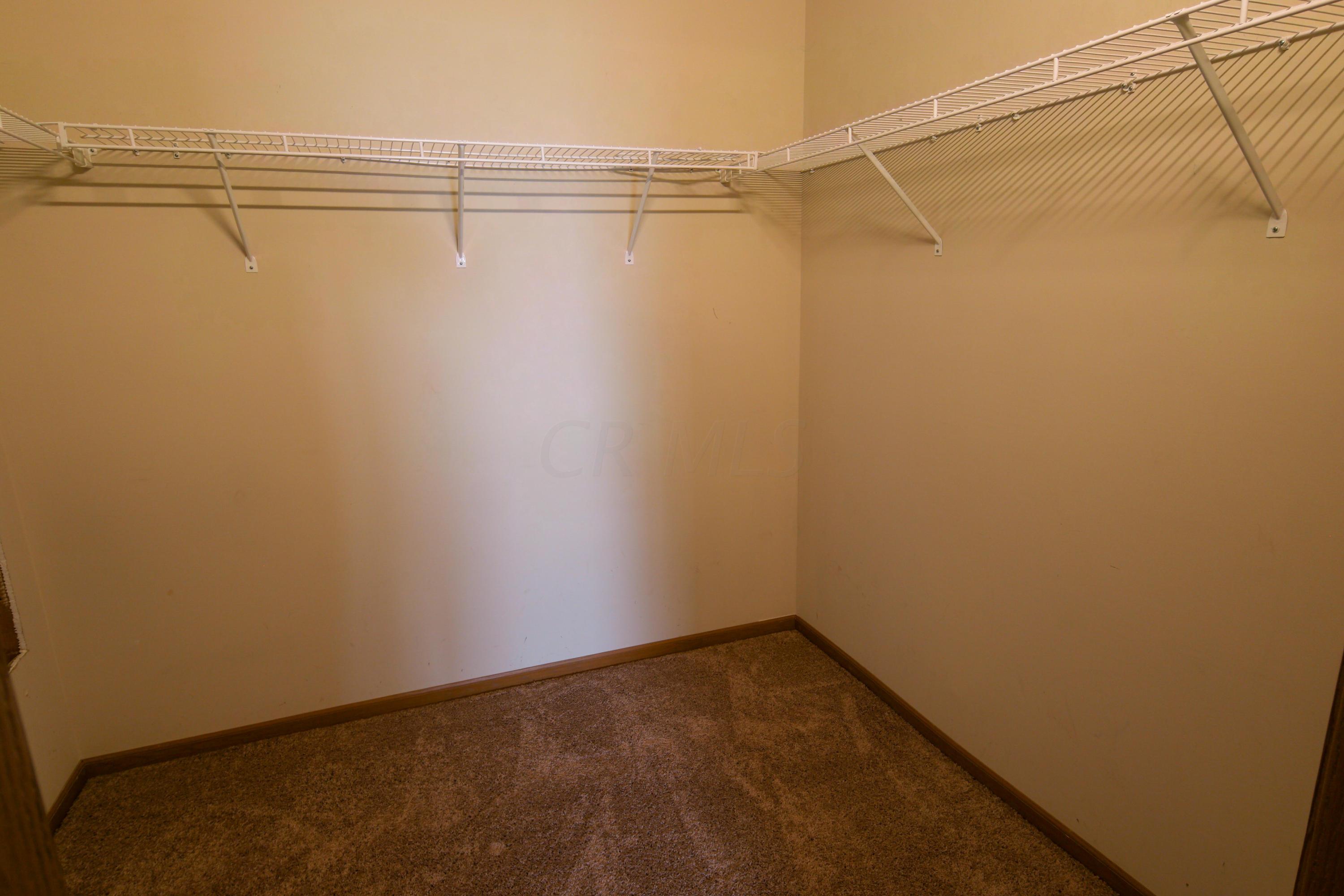 9651 Lynns Road Southwest Pataskala, OH 43062 - Photo 15 of 19 Gallery Image 15