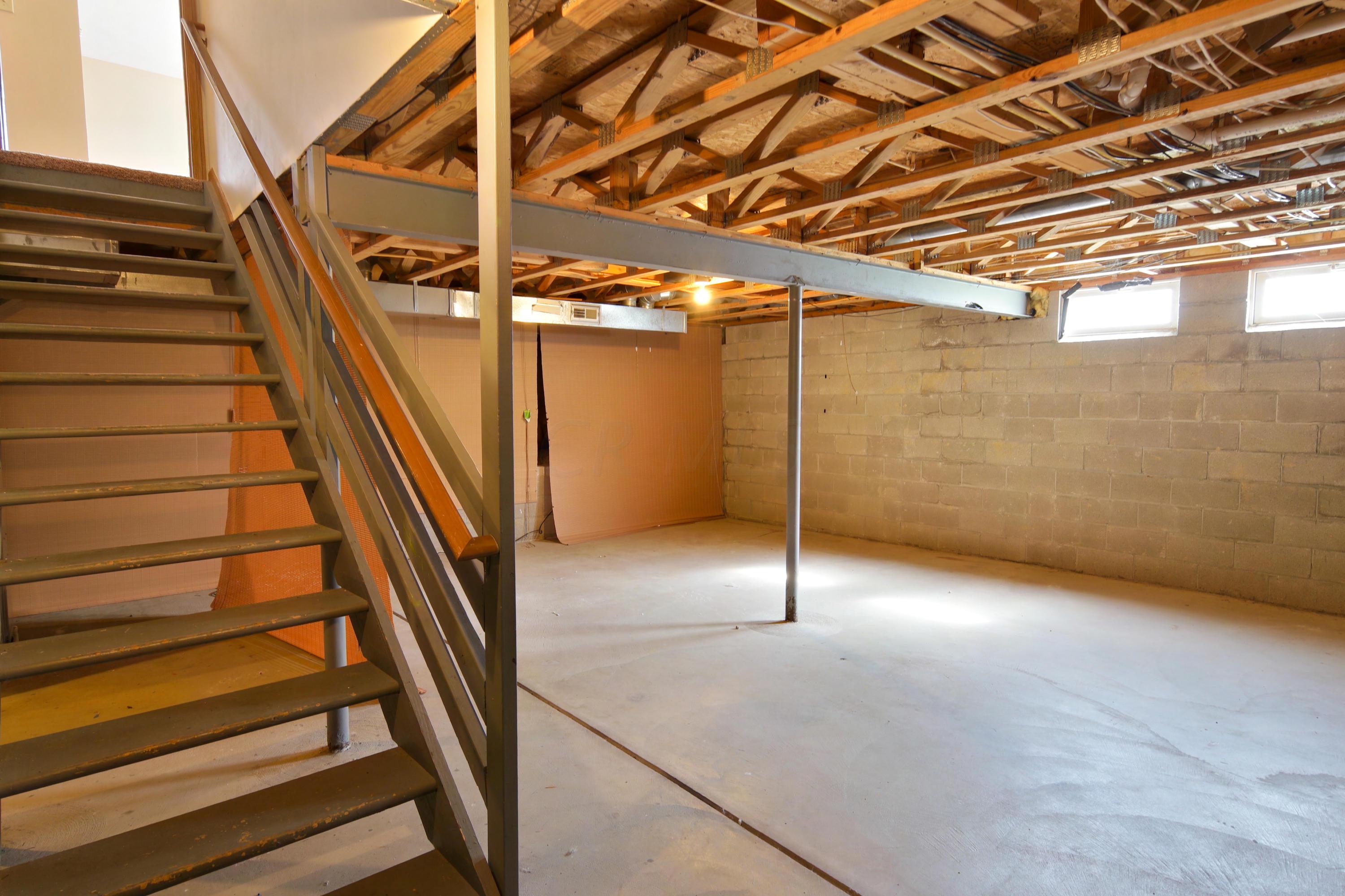 9651 Lynns Road Southwest Pataskala, OH 43062 - Photo 17 of 19 Gallery Image 17