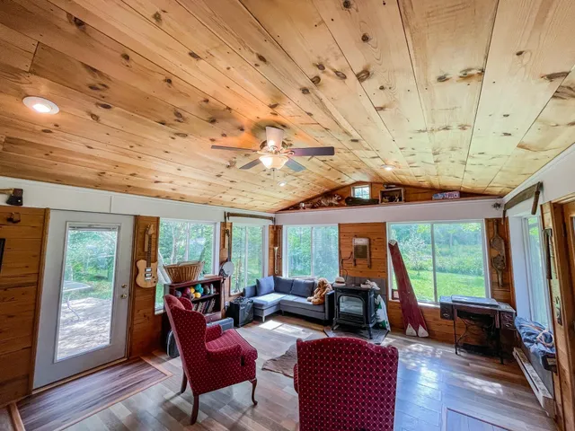 $489,900 | 9205 Woehrle Lane, Marshfield, WI 54449