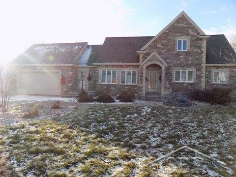 1962 South Reese Road Reese, MI 48757 - Photo 3 of 27 31310374-2.JPG