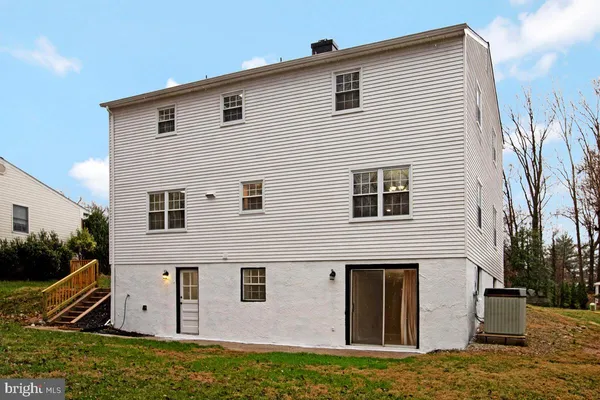 $580,000 | 1224 Pleasant Valley Drive, Baltimore, MD 21228