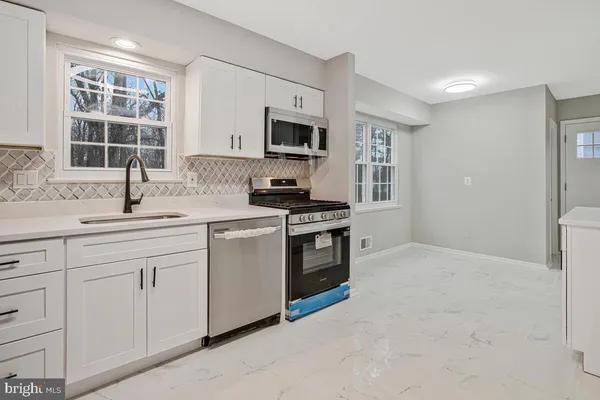 $580,000 | 1224 Pleasant Valley Drive, Baltimore, MD 21228