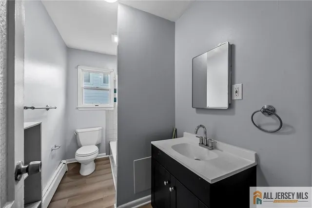 $1,800 | 74 Andrew Street, Hamilton, NJ 08610