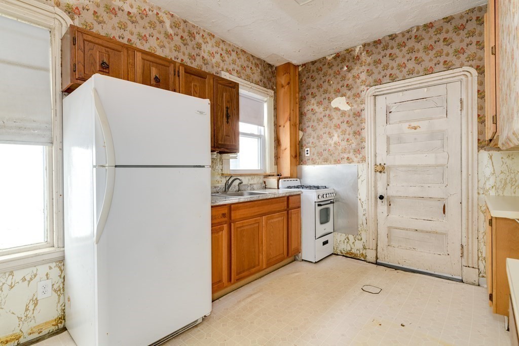 787 Columbia Road Boston, MA 02125 - Photo 15 of 22 Gallery Image 15