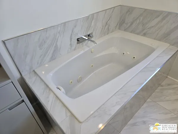 $187,500 | 112 Vía Valverde, Cathedral City, CA 92234