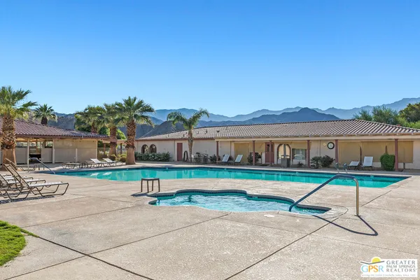 $187,500 | 112 Vía Valverde, Cathedral City, CA 92234