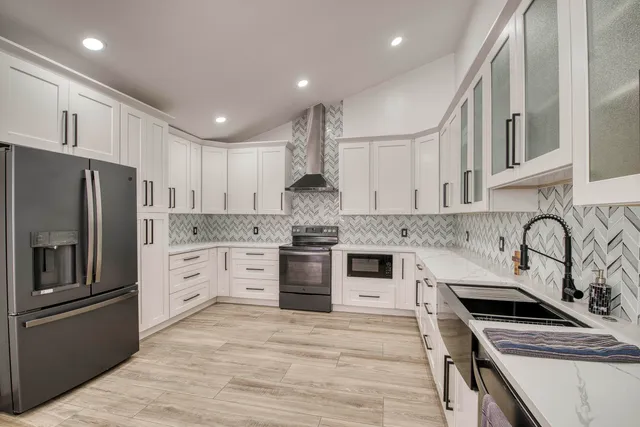 $14,000 | 34 Dunbar Road, Palm Beach Gardens, FL 33418