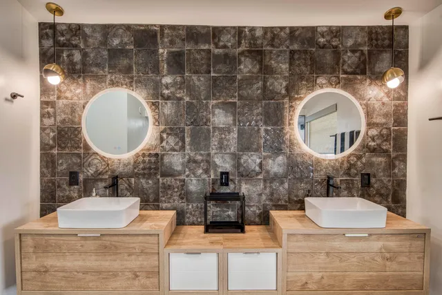 $14,000 | 34 Dunbar Road, Palm Beach Gardens, FL 33418