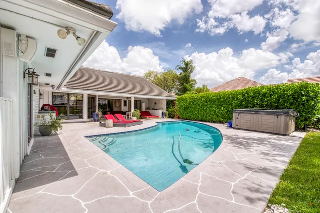 $14,000 | 34 Dunbar Road, Palm Beach Gardens, FL 33418