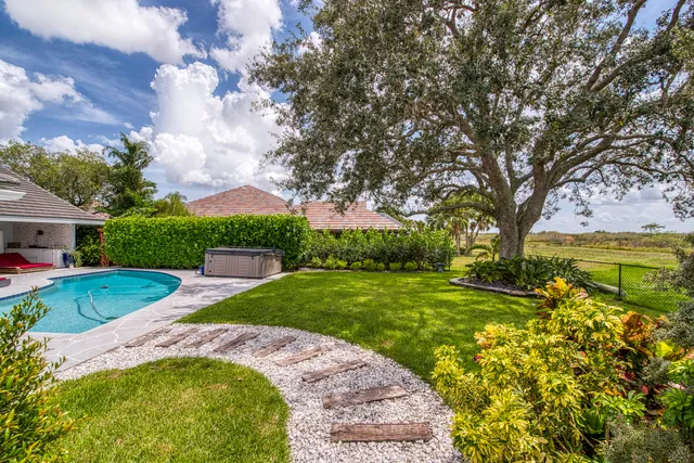 $14,000 | 34 Dunbar Road, Palm Beach Gardens, FL 33418