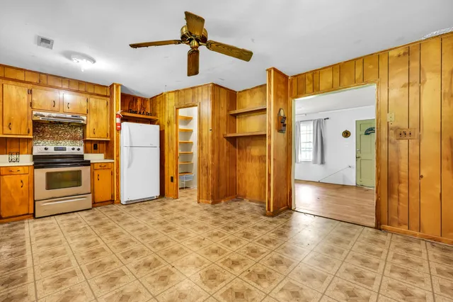 $300,000 | 601 Levee Drive, Moncks Corner, SC 29461