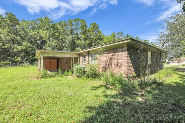 $300,000 | 601 Levee Drive, Moncks Corner, SC 29461