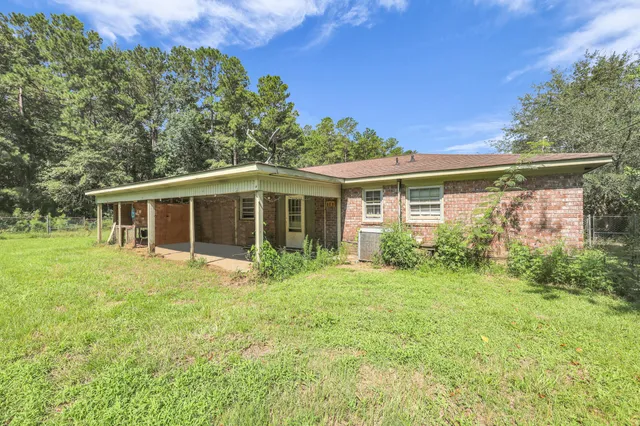 $300,000 | 601 Levee Drive, Moncks Corner, SC 29461