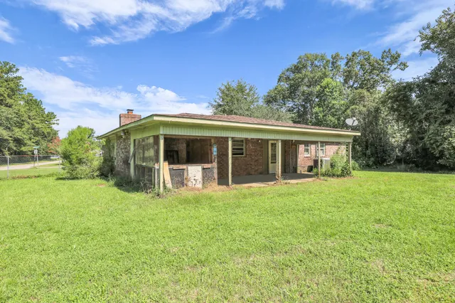 $300,000 | 601 Levee Drive, Moncks Corner, SC 29461