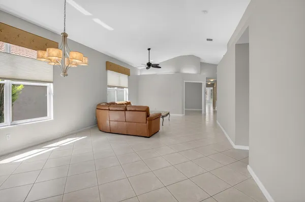 $499,000 | 7385 West Mercada Way, Delray Beach, FL 33446