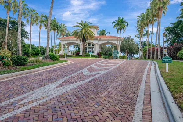 $499,000 | 7385 West Mercada Way, Delray Beach, FL 33446