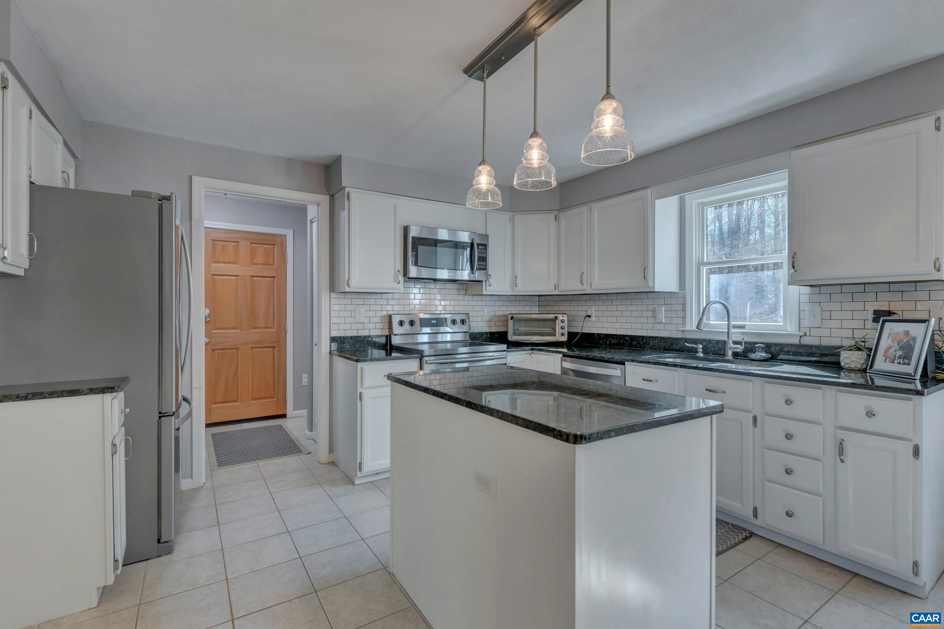 3133 Martin Kings Road Charlottesville, VA 22902 - Photo 15 of 51 Gallery Image 15