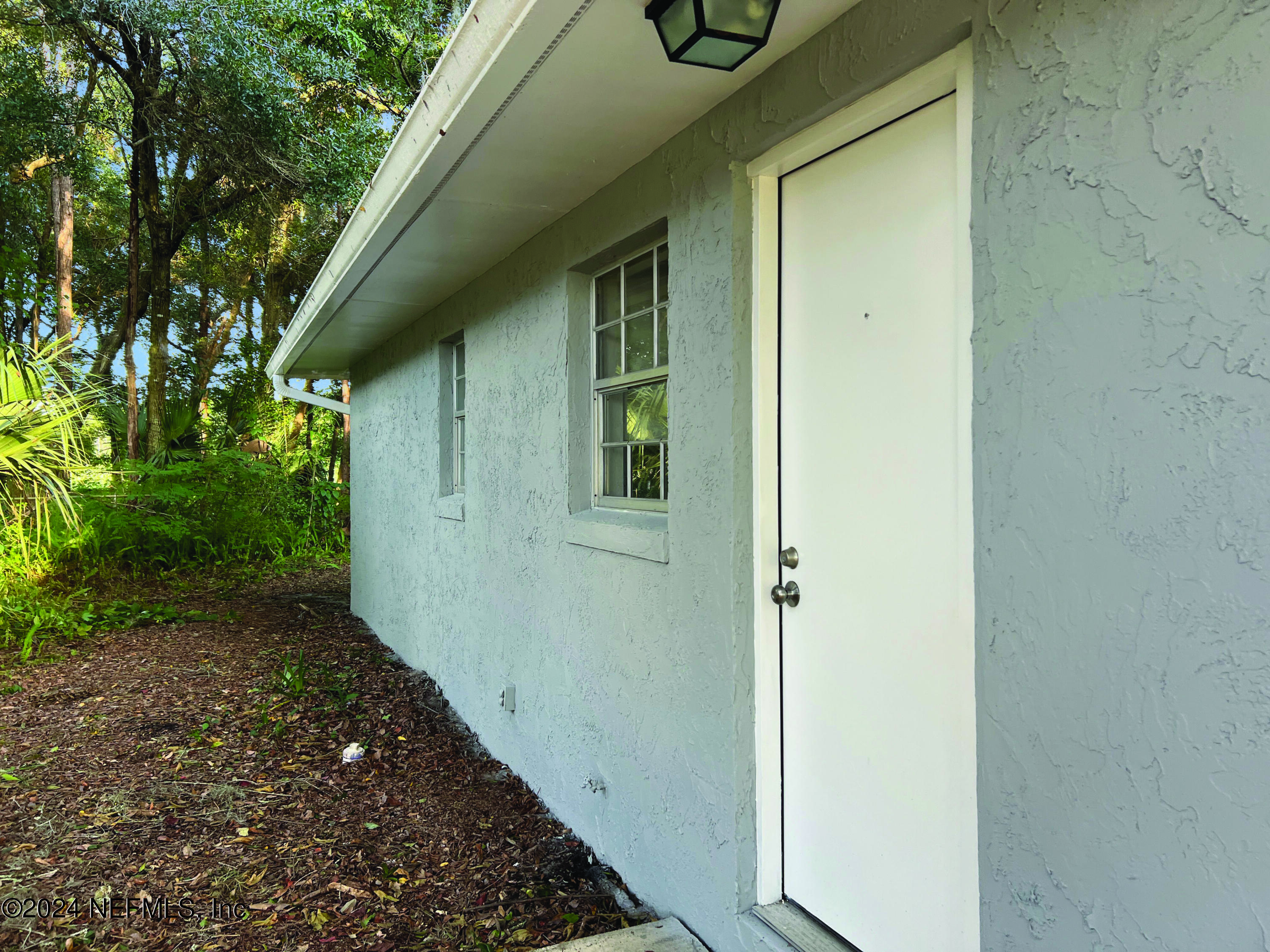 127 Park Road Interlachen, FL 32148 - Photo 3 of 11 IMG_9110