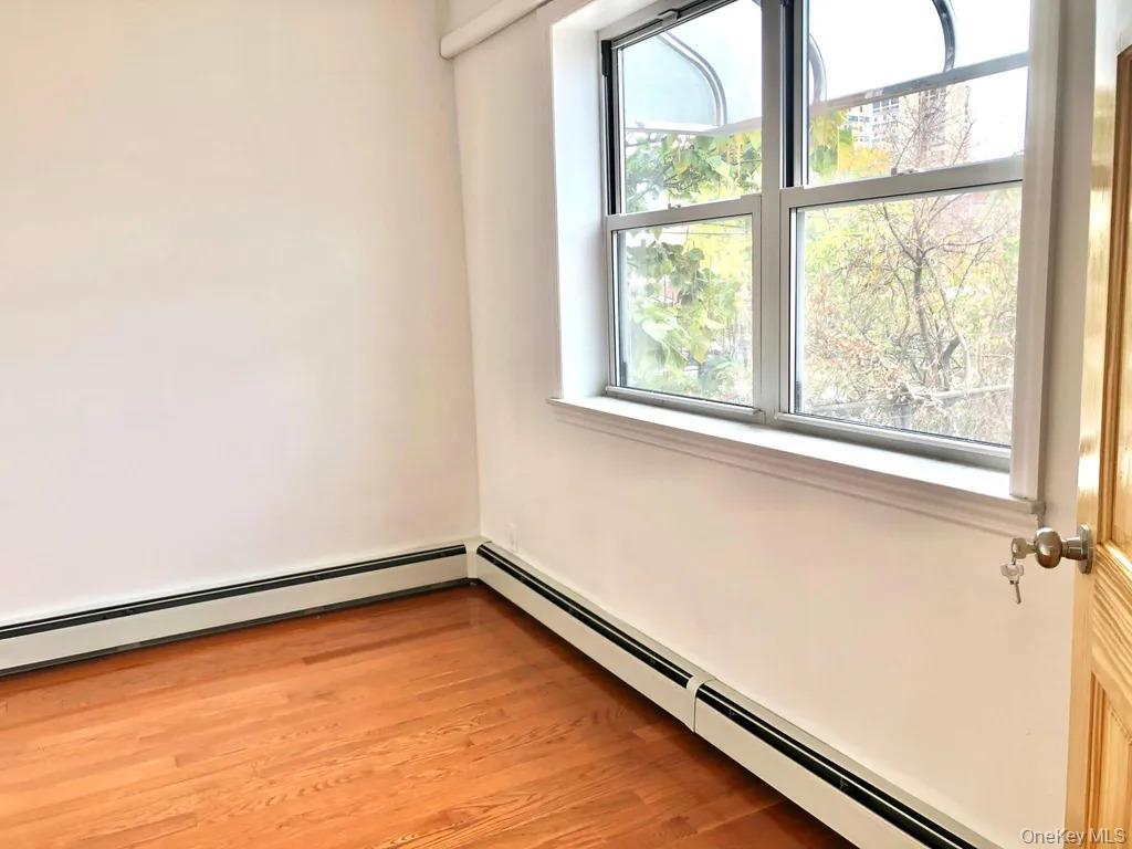 37-01 Maple Avenue Brooklyn, NY 11224 - Photo 4 of 15