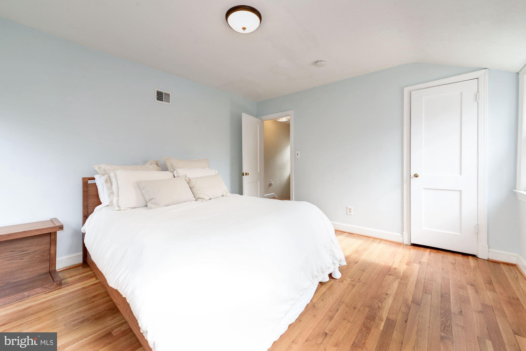 2821 Ivydale Street Silver Spring, MD 20902 - Photo 21 of 36 Master Bedroom