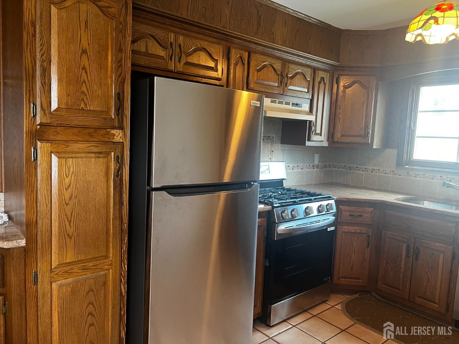 43 Lydia Lane Edison, NJ 08817 - Photo 19 of 29