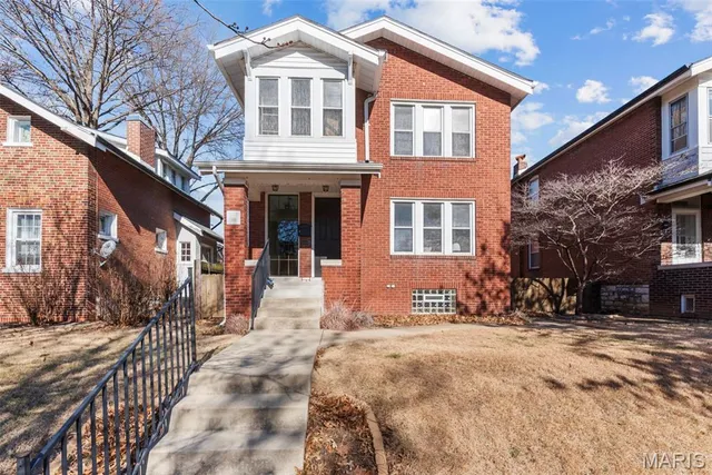 $375,000 | 5031 Sutherland Avenue, St. Louis, MO 63109
