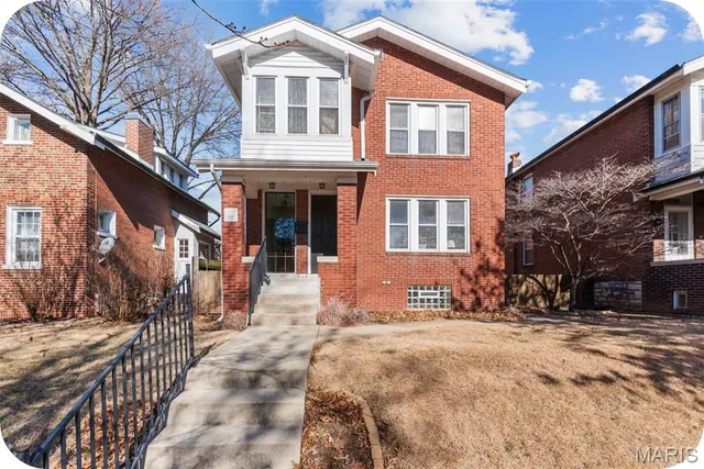 $375,000 | 5031 Sutherland Avenue, St. Louis, MO 63109